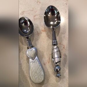 Lot Of 2 Vintage Ice Cream Scoops Cute